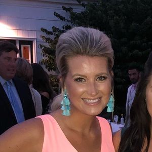 Meet your Posher, Tiffany